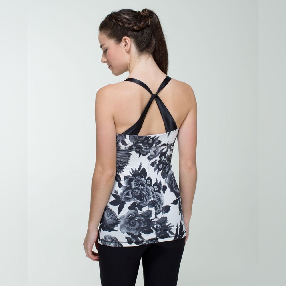 Lululemon Practice Daily Tank Brisk Bloom black and white